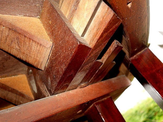 18th century dining table in cherrywood