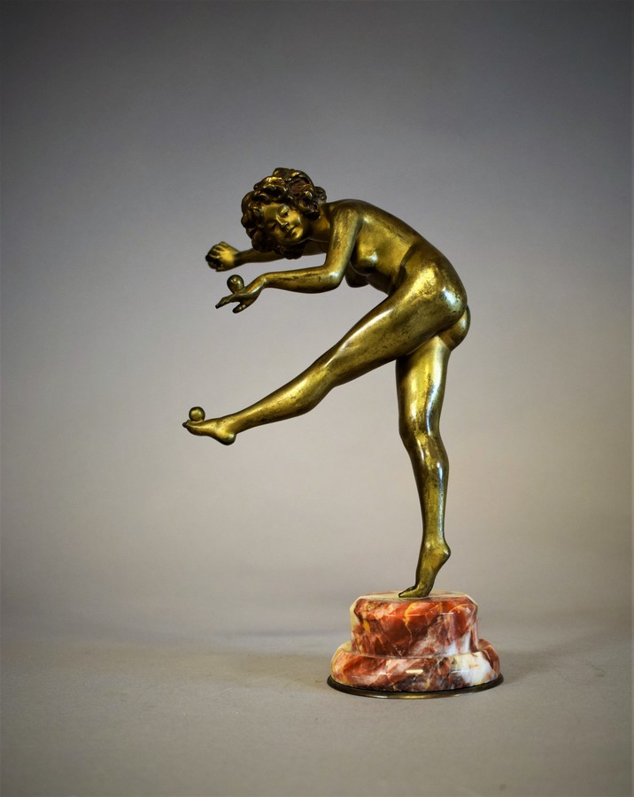 Art Deco Bronze Statue Juggler signed  CLJR COLINET Brussels 1880-1950