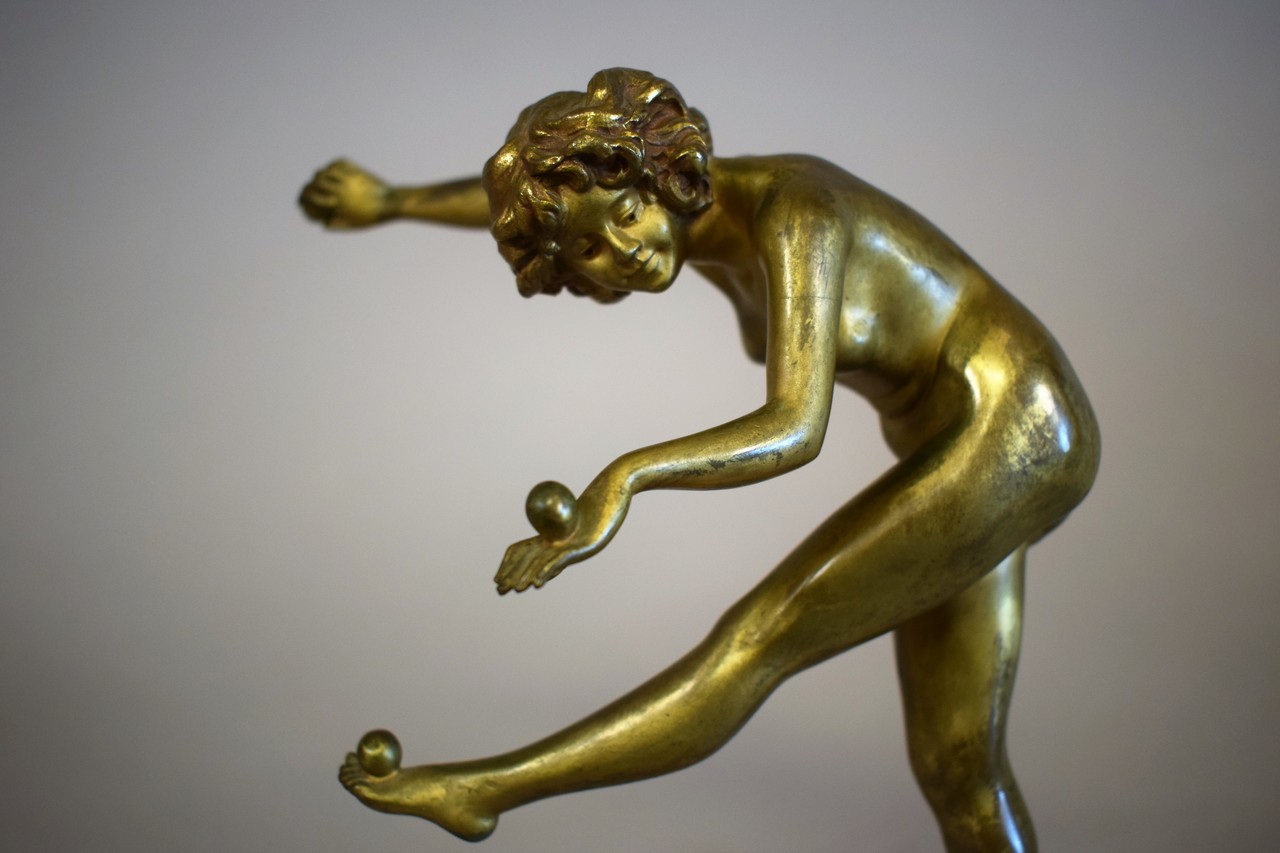 Art Deco Bronze Statue Juggler signed  CLJR COLINET Brussels 1880-1950