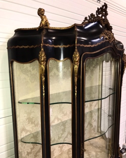 Boulle vitrine