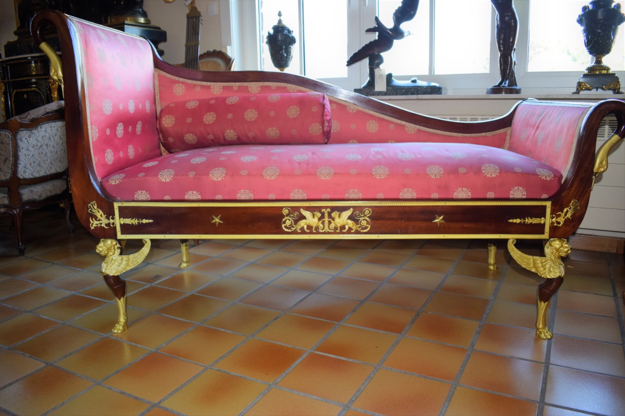 Daybed or Recamier Empire style France with bronze mounts