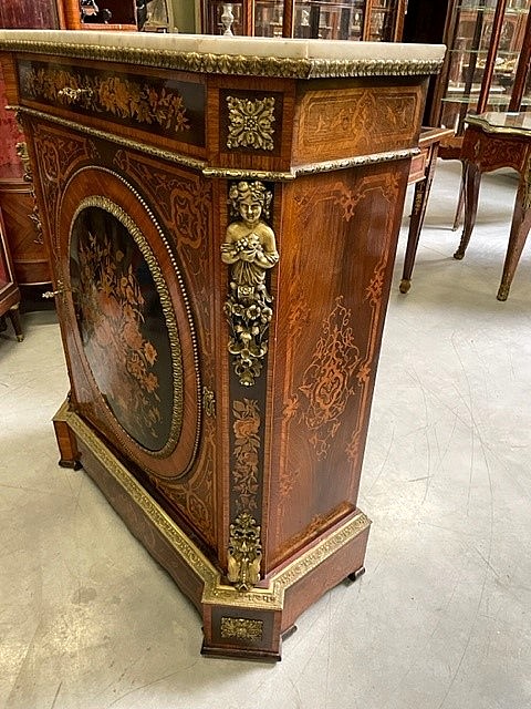 Marquetry cabinet by Charles-Guillaume Diehl