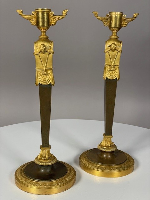 Rare paire of candlesticks à L'égyptienne