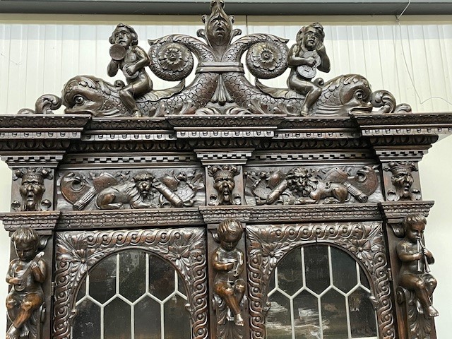 Set of castle furniture